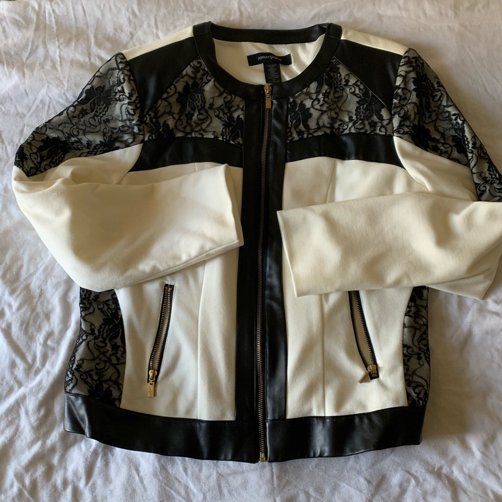 Ashley Stewart Waist Length Zipper Blazer